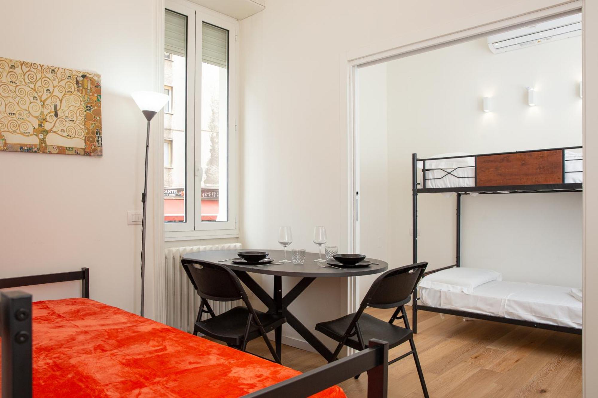 Klimt Central Station - Two Room Apartment 米兰 外观 照片